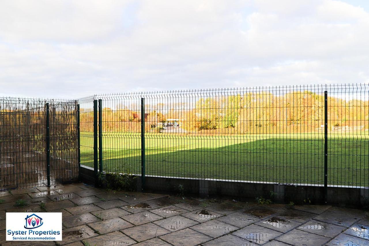 Syster Properties Serviced Accommodation Leicester 5 Bedroom House Glen View ภายนอก รูปภาพ