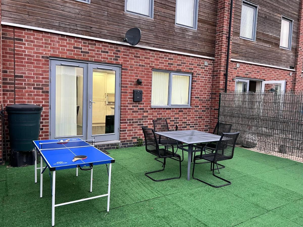 Syster Properties Serviced Accommodation Leicester 5 Bedroom House Glen View ภายนอก รูปภาพ
