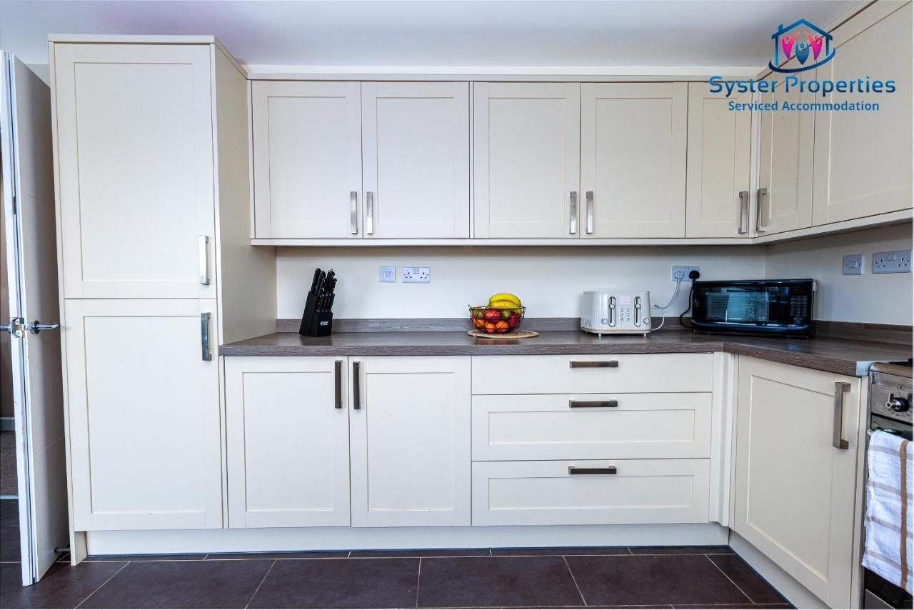 Syster Properties Serviced Accommodation Leicester 5 Bedroom House Glen View ภายนอก รูปภาพ